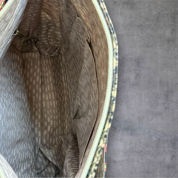 SAKROOTS CONVERTIBLE BACKPACK - NWOT - Picture 7 of 8